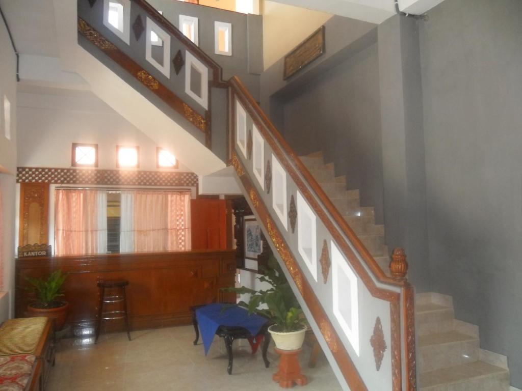 Hotel Sentral Pabean Buleleng Exterior foto